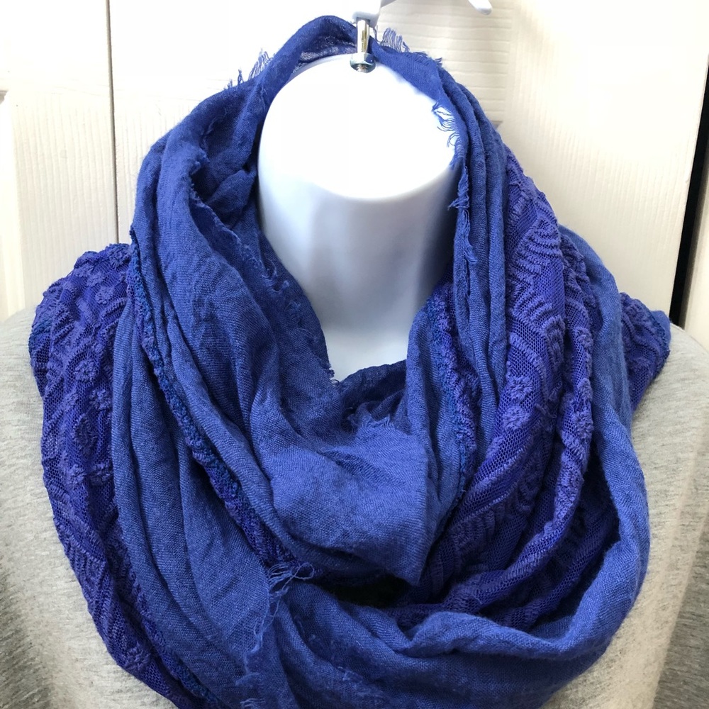 BP brand infinity scarf